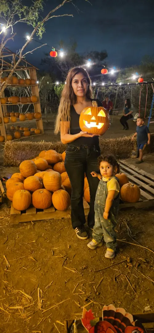Visitantes del Pumpkin Fest en Ciudad Norte, foto 1